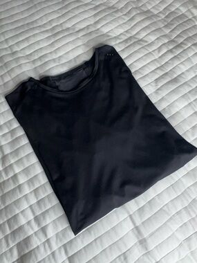 LULULEMON athletica Men’s Short Sleeve Tee - Black